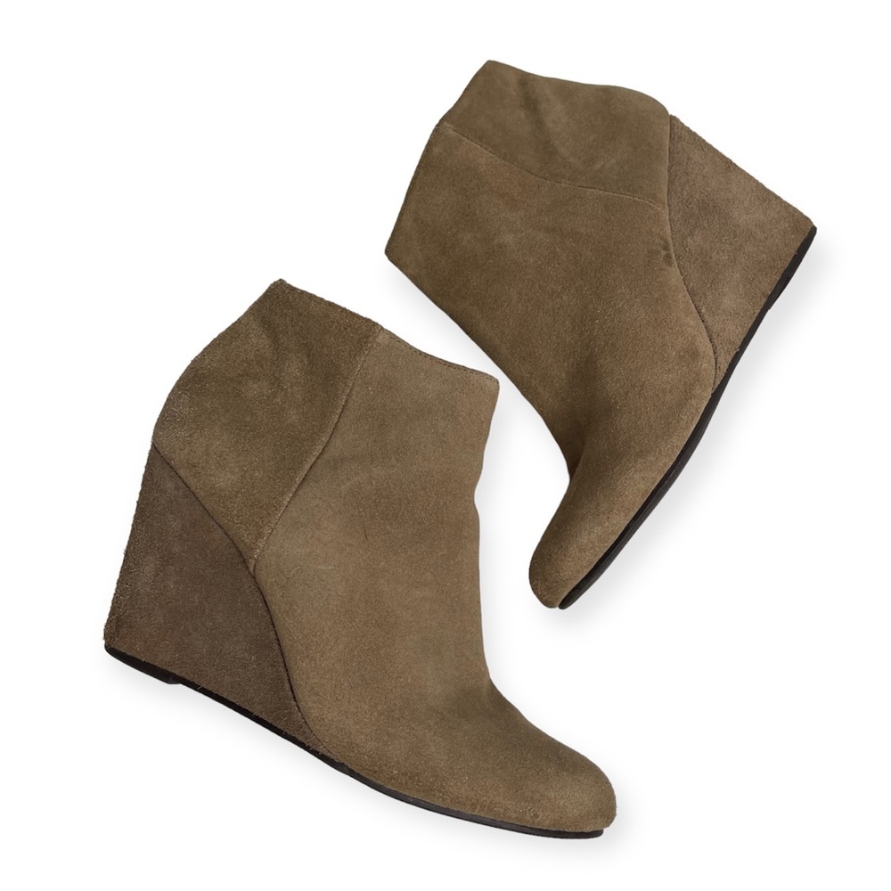 Dolce Vita Suede Leather Wedge Heel Ankle Boots Booties Size 8